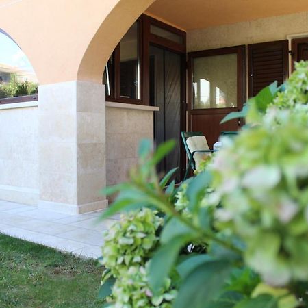 Apartman 100M2, Full Opremljen, Privatni Parking. Пула Екстериор снимка